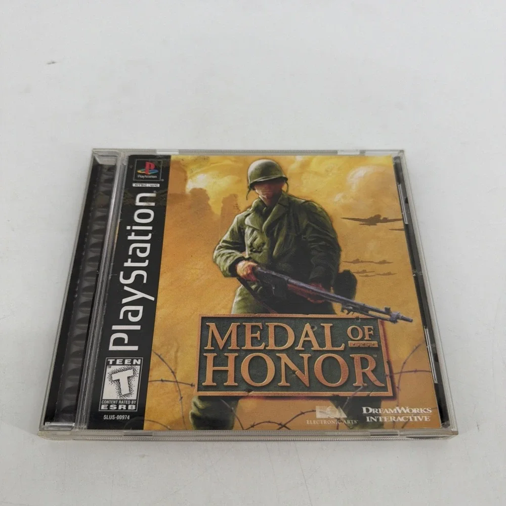 Medal Of Honor PS1 PlayStation 1 Complete CIB Black Label